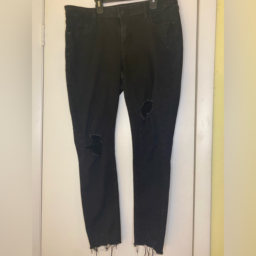 Old Navy Rockstar Super Skinny Jeans